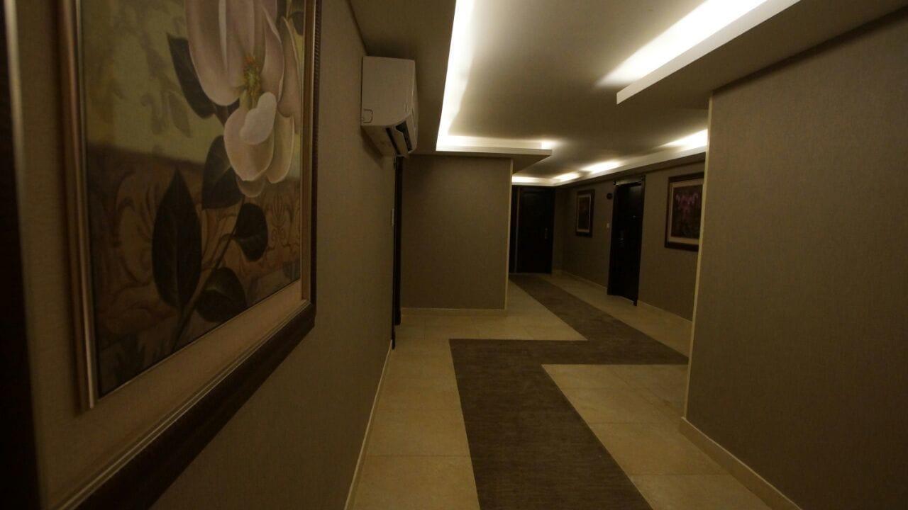 Al Muhaidb Al Takhasosi Suites Riade Exterior foto