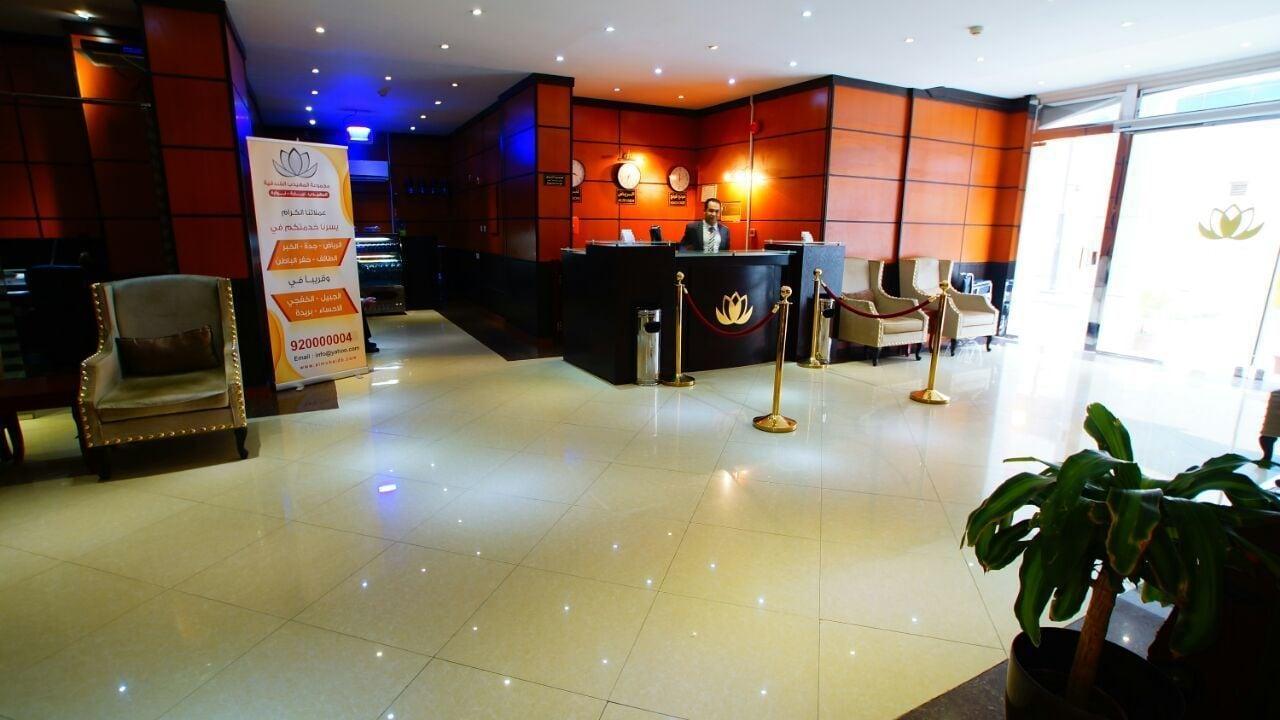 Al Muhaidb Al Takhasosi Suites Riade Exterior foto