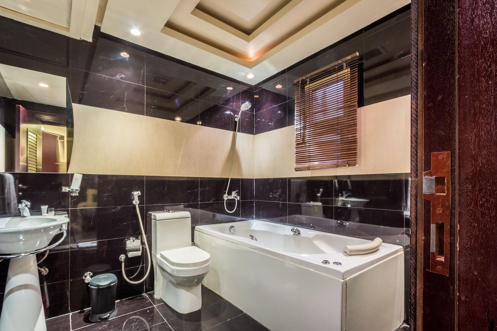 Al Muhaidb Al Takhasosi Suites Riade Exterior foto