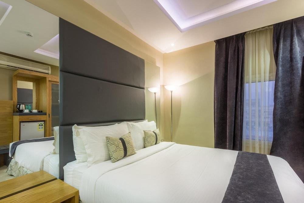 Al Muhaidb Al Takhasosi Suites Riade Exterior foto
