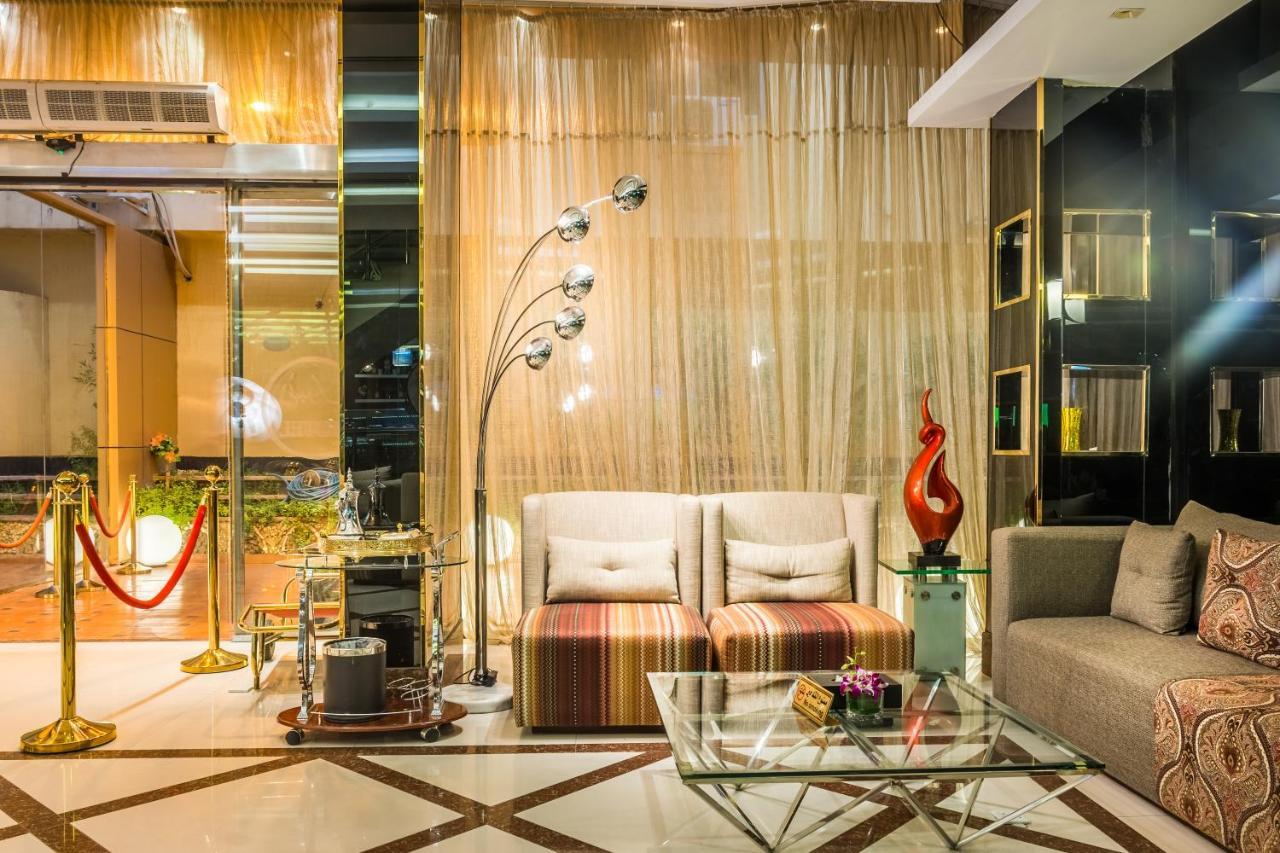 Al Muhaidb Al Takhasosi Suites Riade Exterior foto